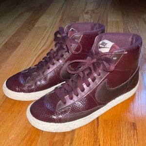 Nike blazer mid patent leather purple burgundy sneakers